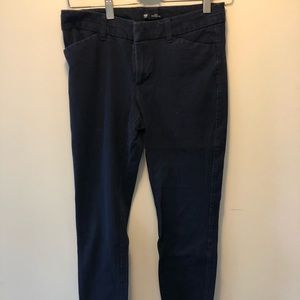 Dark blue gap slacks